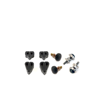 TAMPONS ET BUTE DE CAPOT